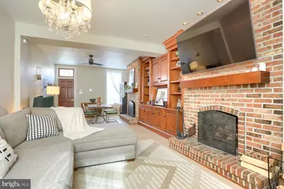 111 Barre Street W, Baltimore, MD 21201 - Photo 7