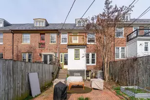 3421 University Pl, Baltimore, MD 21218 - Photo 33