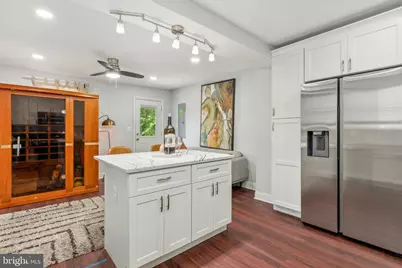 202 E Lafayette Avenue, Baltimore, MD 21202 - Photo 11