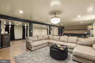 2605 Queen Anne Rd, Baltimore, MD 21216 - Photo 25