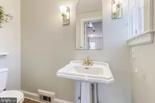 106 Goodale Rd, Baltimore, MD 21212 - Photo 9