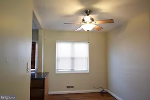 565 Brisbane Rd, Baltimore, MD 21229 - Photo 3