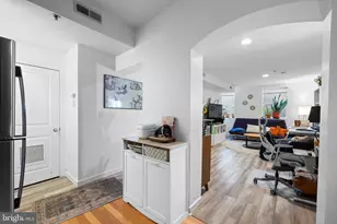 511 S Bond St, Baltimore, MD 21231 - Photo 9