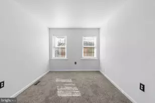 241 S Chapel St, Baltimore, MD 21231 - Photo 13