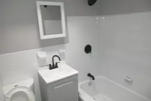 2613 Fairview Ave, Baltimore, MD 21215 - Photo 9