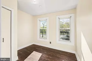 229 S Fremont Ave, Baltimore, MD 21230 - Photo 13