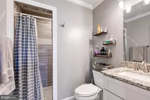 8 S Potomac St, Baltimore, MD 21224 - Photo 11