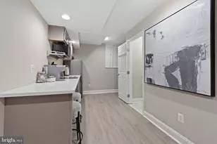 2219 E Chase St, Baltimore, MD 21213 - Photo 39