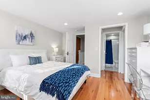 2219 E Chase St, Baltimore, MD 21213 - Photo 31