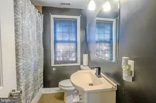 3915 Flowerton Rd, Baltimore, MD 21229 - Photo 11