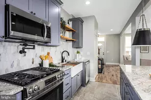 1621 E 32nd St, Baltimore, MD 21218 - Photo 11