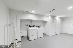 2312 Eutaw Pl, Baltimore, MD 21217 - Photo 33