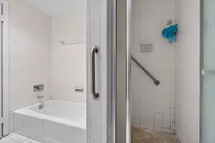 3601 Clarks Ln, Baltimore, MD 21215 - Photo 21