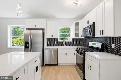 4102 The Alameda, Baltimore, MD 21218 - Photo 11