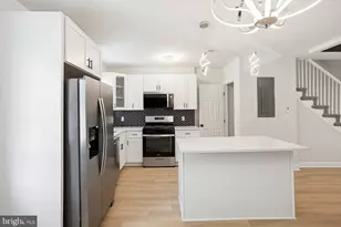 4102 The Alameda, Baltimore, MD 21218 - Photo 9
