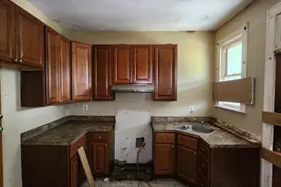 667 Dumbarton Ave, Baltimore, MD 21218 - Photo 37
