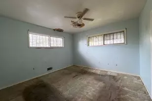6402 McClean Blvd, Baltimore, MD 21214 - Photo 21