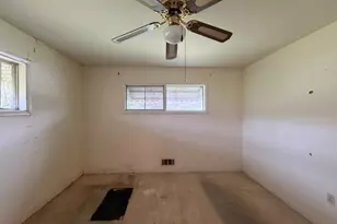 6402 McClean Blvd, Baltimore, MD 21214 - Photo 17