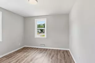 6237 Laurelton Ave, Baltimore, MD 21214 - Photo 11