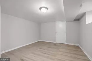 3700 Woodridge Rd, Baltimore, MD 21229 - Photo 19