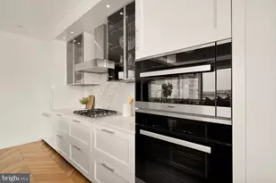 300 International Drive, Baltimore, MD 21202 - Photo 7