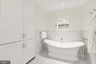 300 International Drive, Baltimore, MD 21202 - Photo 17