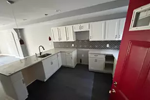 2736 Mura St, Baltimore, MD 21213 - Photo 11
