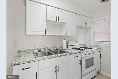101 Upmanor Road, Baltimore, MD 21229 - Photo 13