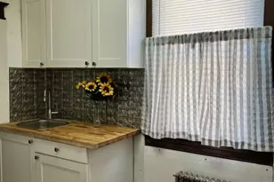 3005 Batavia Ave, Baltimore, MD 21214 - Photo 7