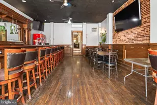 2112 Fleet St, Baltimore, MD 21231 - Photo 3