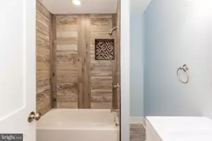 2502 Jefferson St, Baltimore, MD 21205 - Photo 29