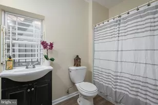 2444 Druid Hill Ave, Baltimore, MD 21217 - Photo 27