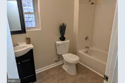 2444 Druid Hill Avenue, Baltimore, MD 21217 - Photo 9