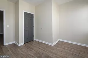 2444 Druid Hill Ave, Baltimore, MD 21217 - Photo 25