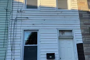 402 Cambria St, Baltimore, MD 21225 - Photo 1