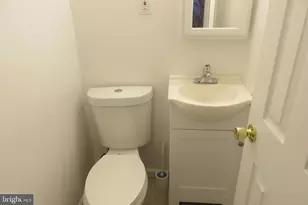 448 Pitman Pl, Baltimore, MD 21202 - Photo 5