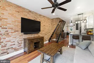 802 S Rose St, Baltimore, MD 21224 - Photo 1