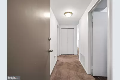 19 Hamill Road #19E, Baltimore, MD 21210 - Photo 3