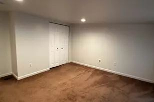 1527 W 36th St, Baltimore, MD 21211 - Photo 21
