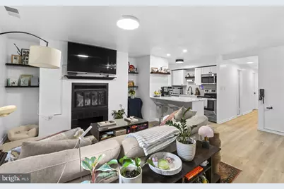 8 W Lee Street W #R69, Baltimore, MD 21201 - Photo 5