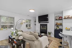 8 W Lee Street W, Baltimore, MD 21201 - Photo 7