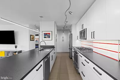 4000 N Charles Street #912, Baltimore, MD 21218 - Photo 15