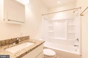 714 S Broadway, Baltimore, MD 21231 - Photo 27
