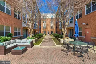 23 Pierside Dr, Baltimore, MD 21230 - Photo 5