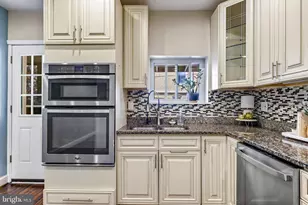606 W 36th St, Baltimore, MD 21211 - Photo 15