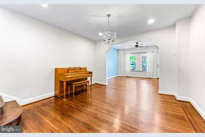 606 W 36th Street, Baltimore, MD 21211 - Photo 11