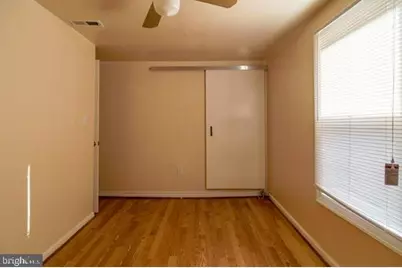 66 S Monastery Avenue, Baltimore, MD 21229 - Photo 5
