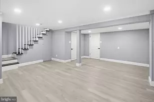 12 N Rosedale St, Baltimore, MD 21229 - Photo 17