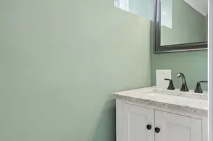 12 N Rosedale St, Baltimore, MD 21229 - Photo 19