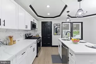 4209 Old Frederick Rd, Baltimore, MD 21229 - Photo 9